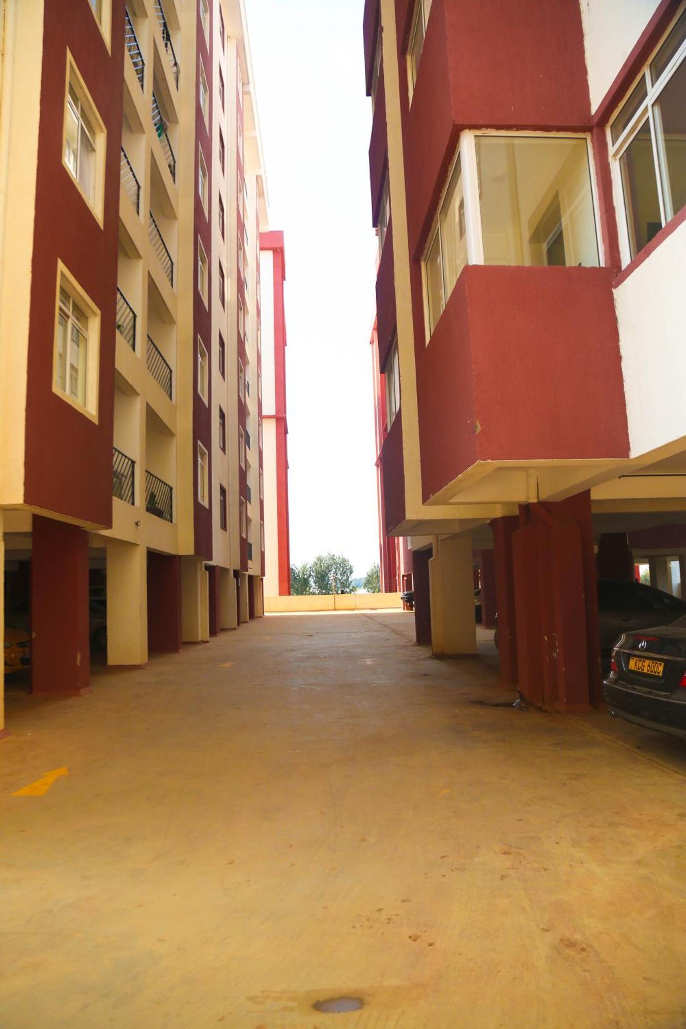 Edenville Thindigua Kiambu Road Apartment *