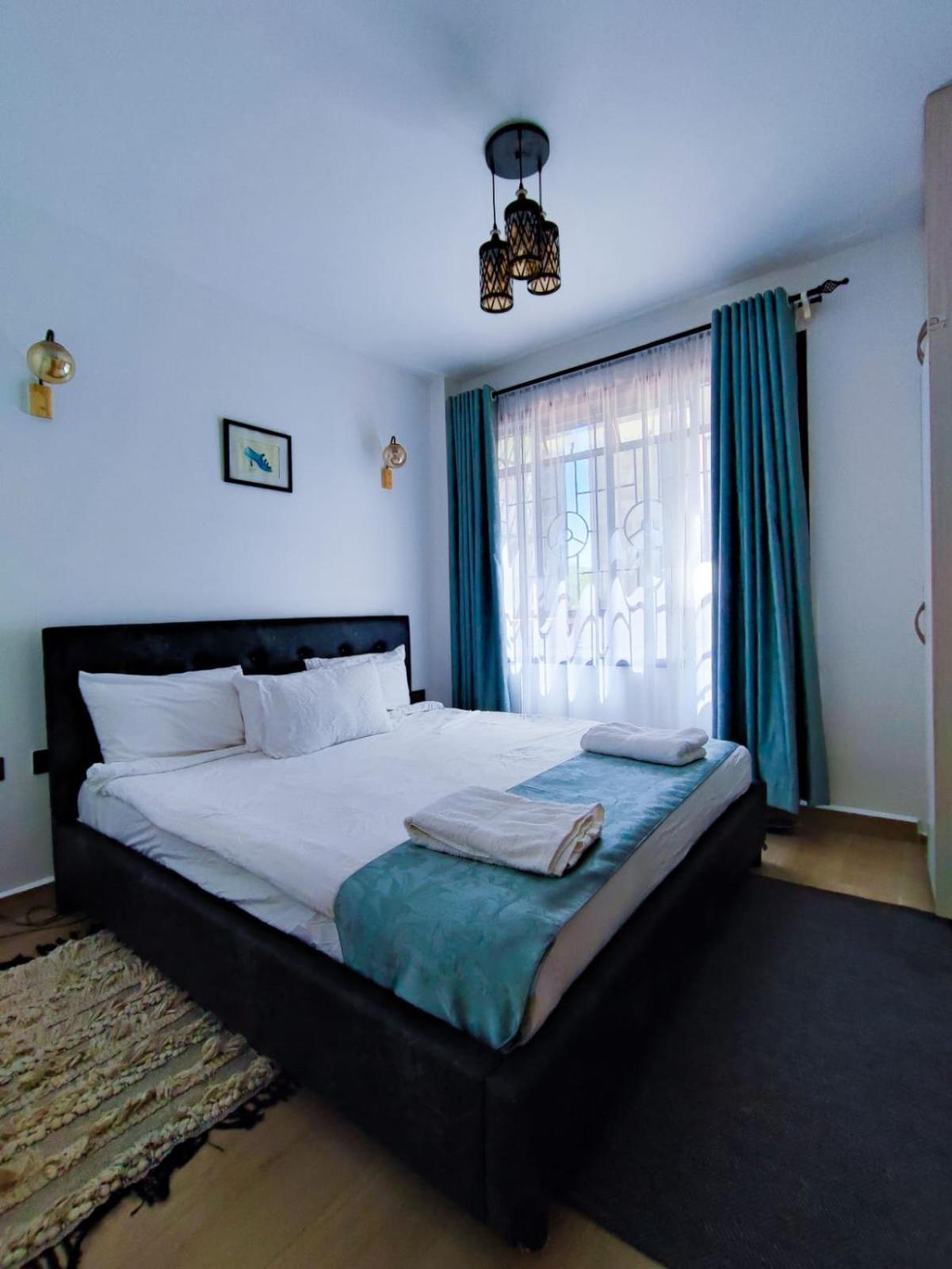 Azania Cozy Units 5 Minutes To Sarit Centre *
