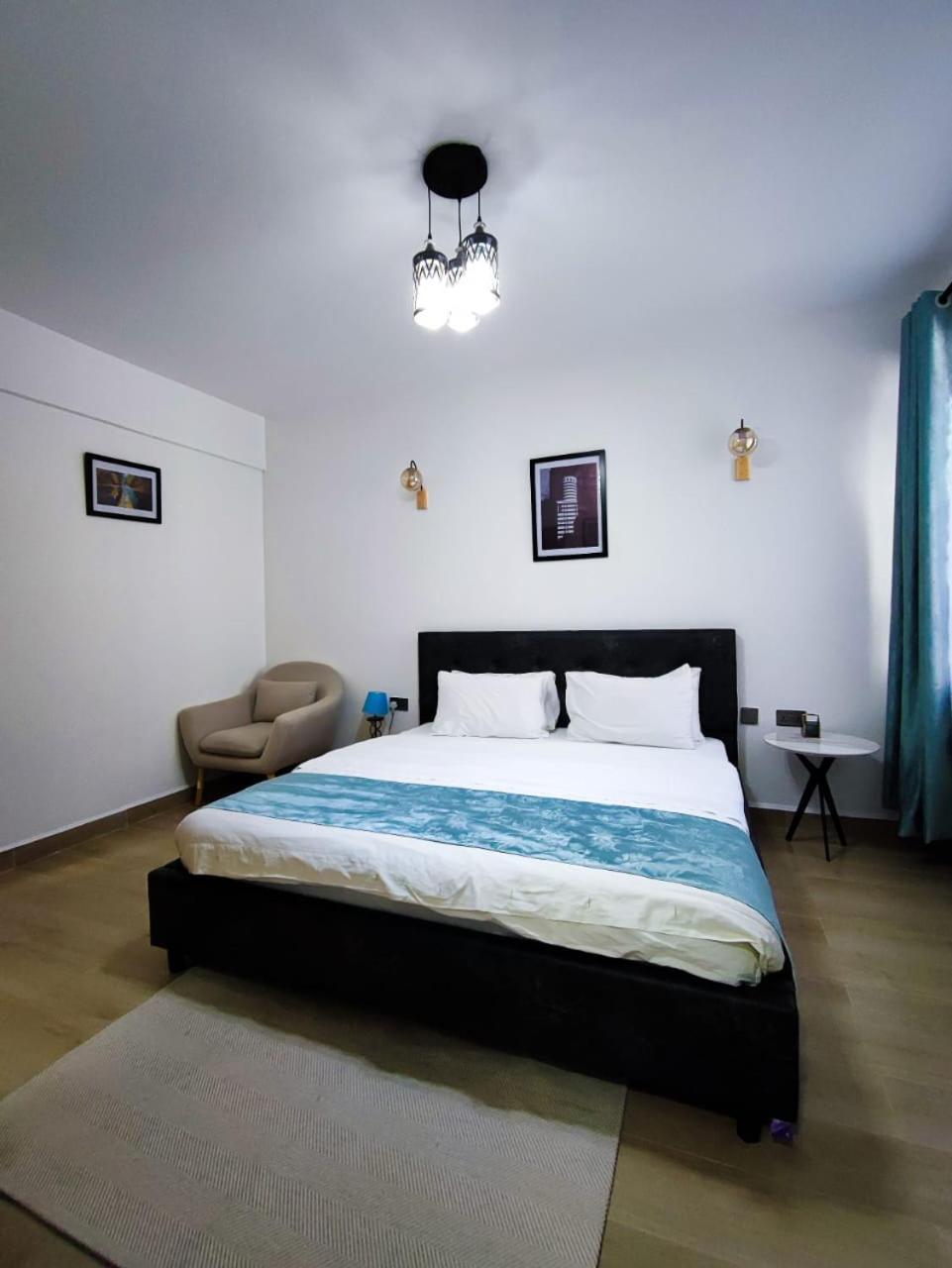 Azania Cozy Units 5 Minutes To Sarit Centre *