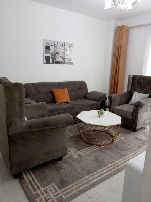 Spacious 1 Bedroom In Kileleshwa Apartment Nairobi