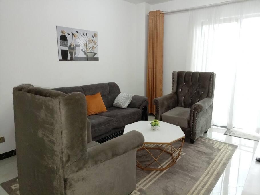 Apartment Spacious 1 Bedroom In Kileleshwa