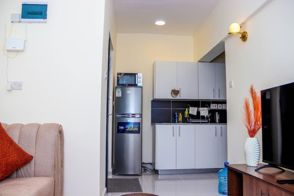 Luxore Cozy Unit In Near Jkia & Sgr *