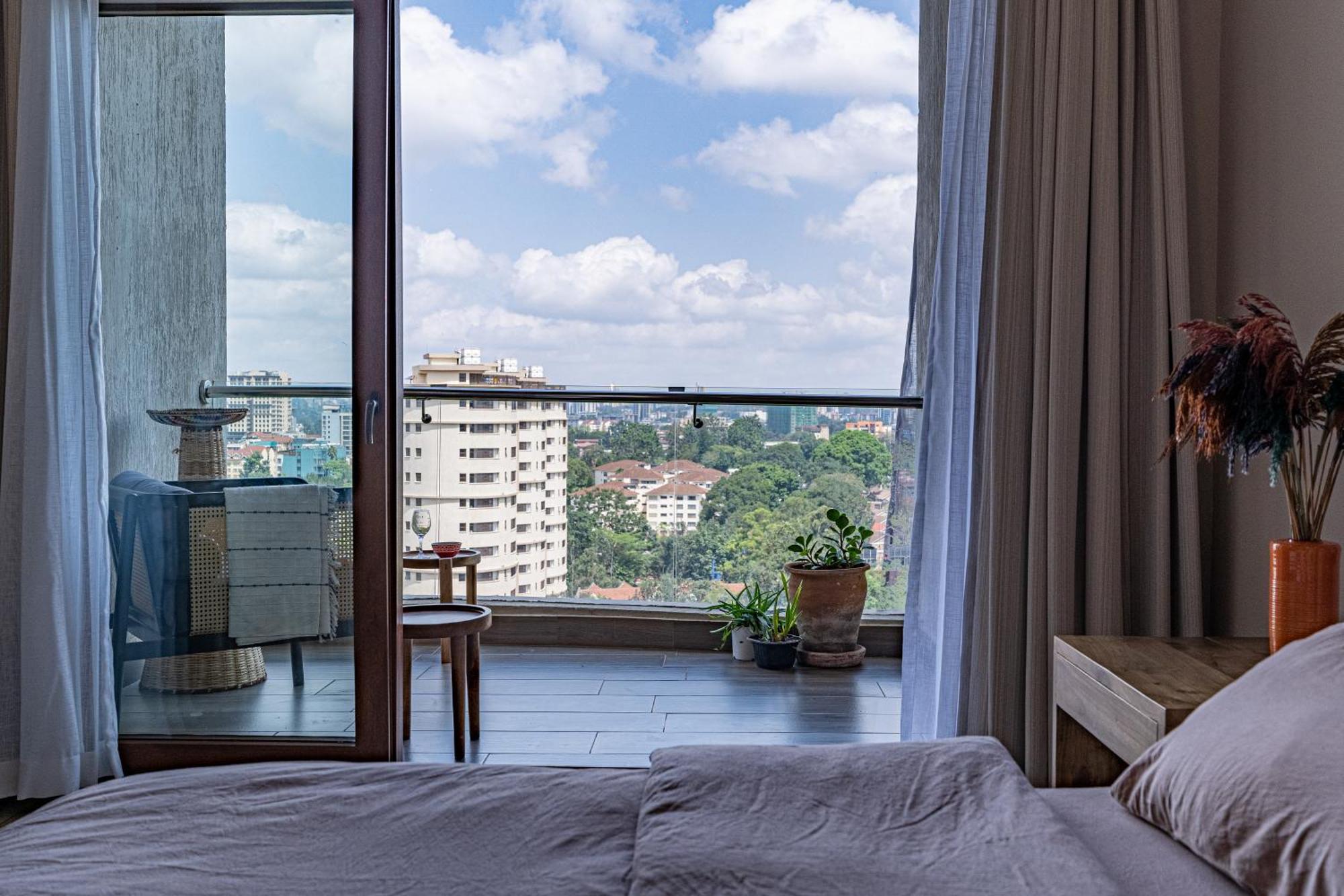 Donyo Park Two Bedroom Apartment, Swimming Pools, Gym, Workspace, Wonderiss Homes Westland Living Apartment