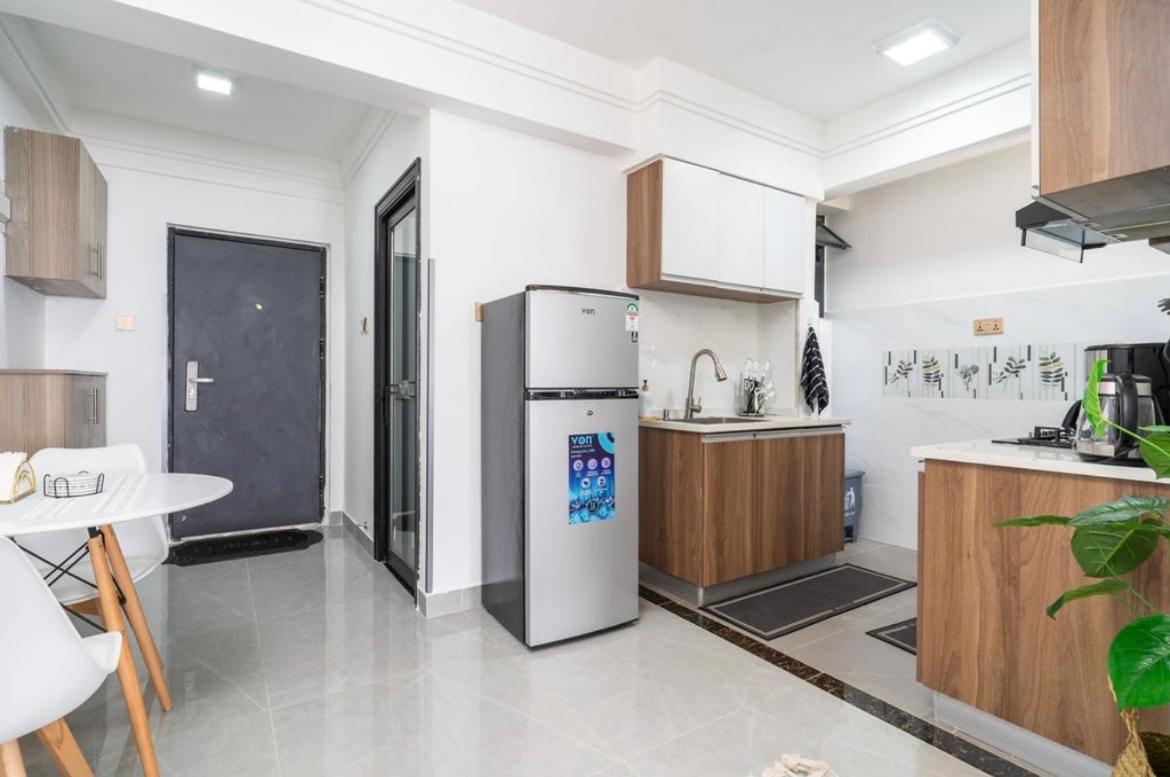 The Luxe Lavington