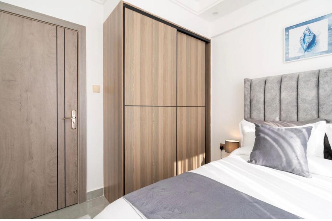 The Luxe Lavington *