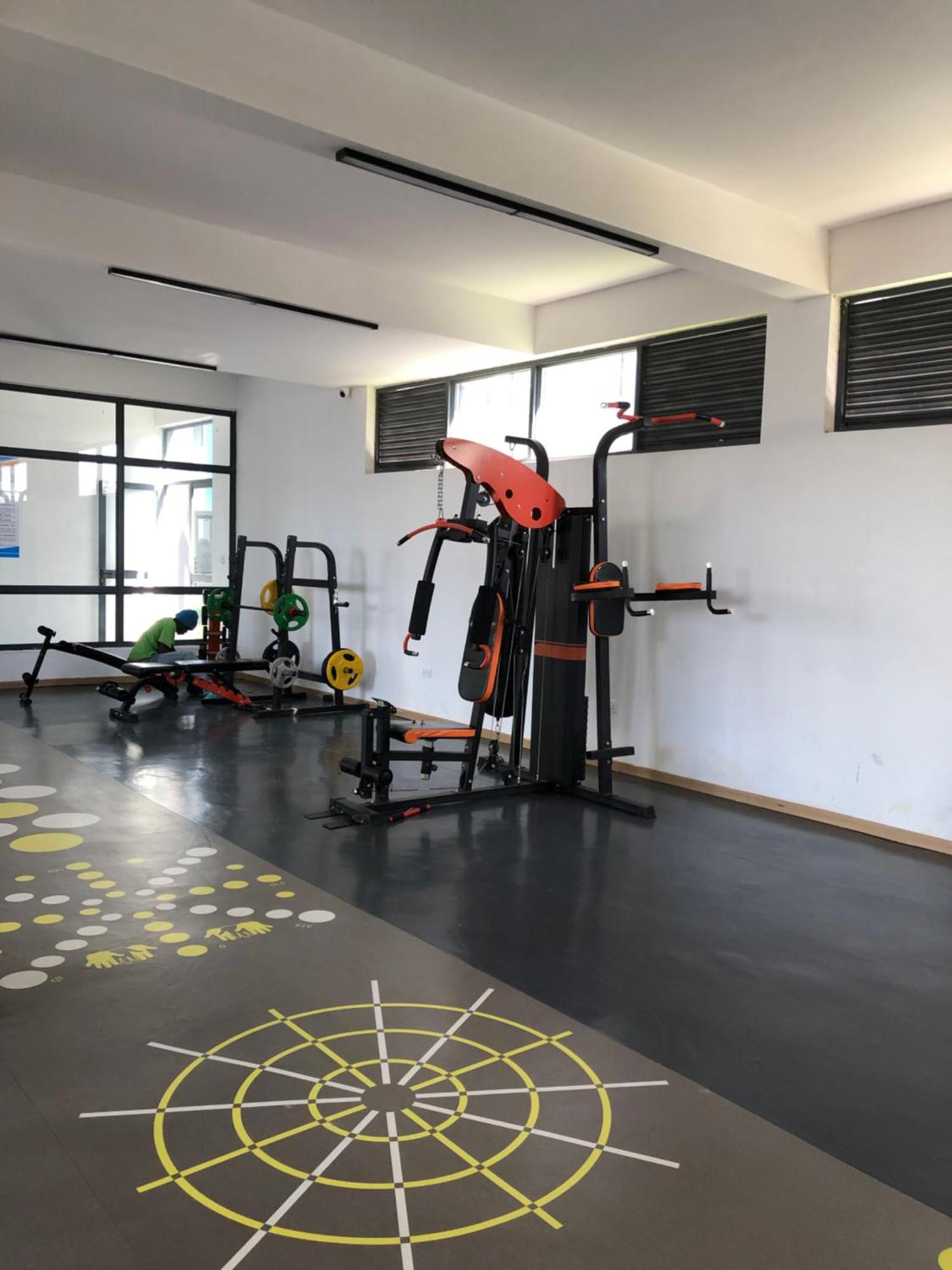 Apartment Makumbi Park Studio Near Sgr Jkia *