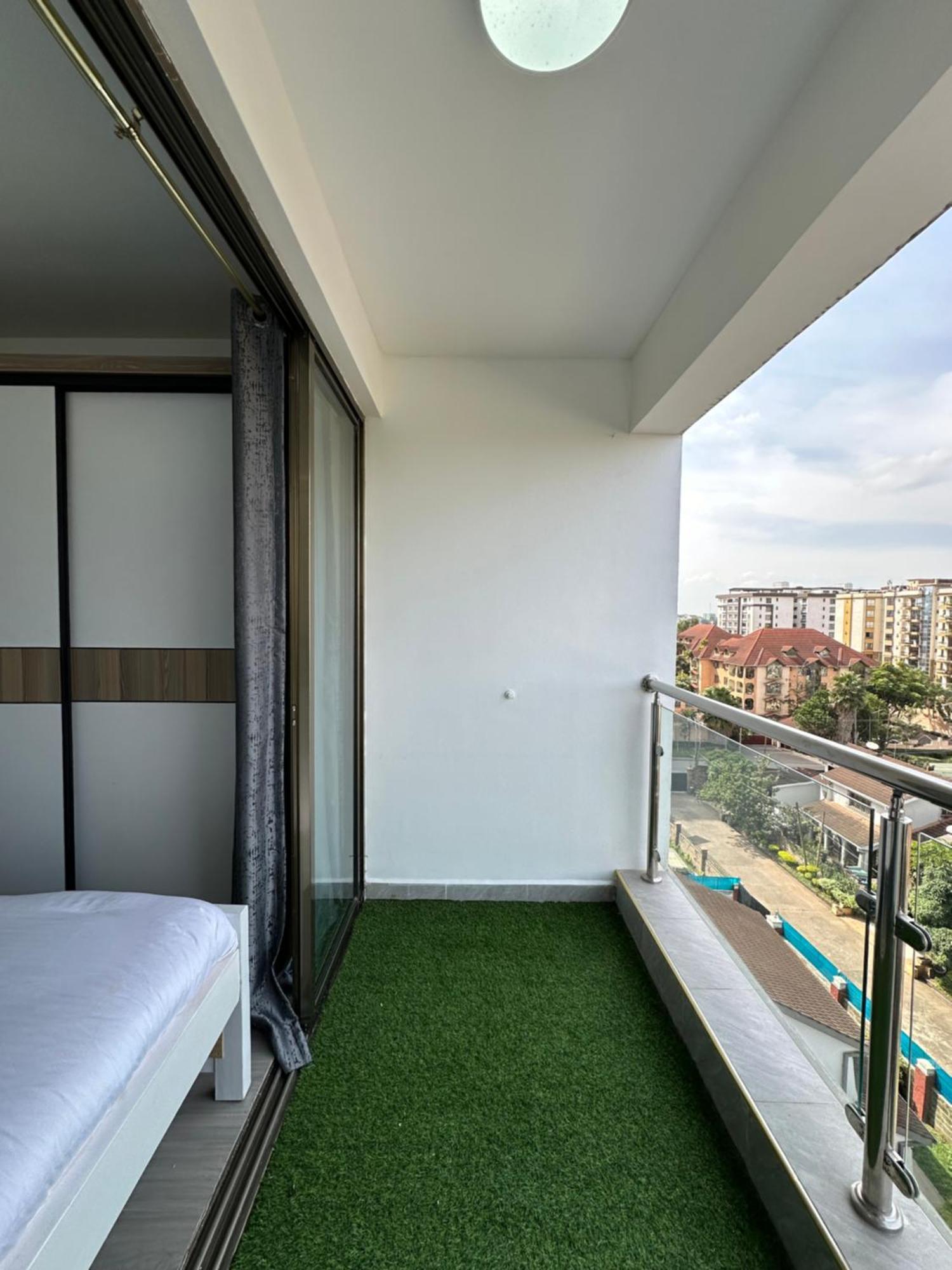 Luxury Near Yaya Kilimani Apartment