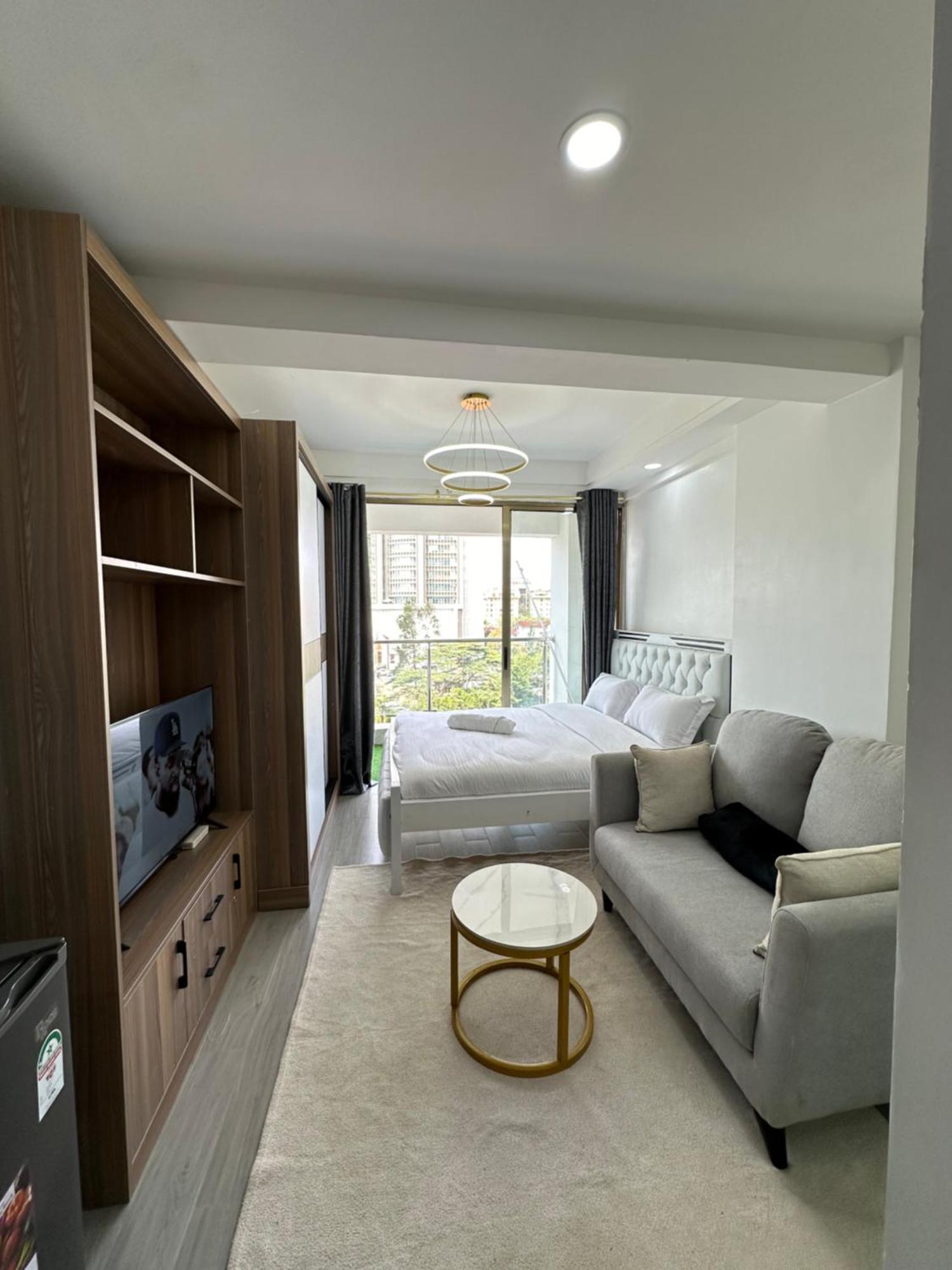 Apartment Luxury Near Yaya Kilimani