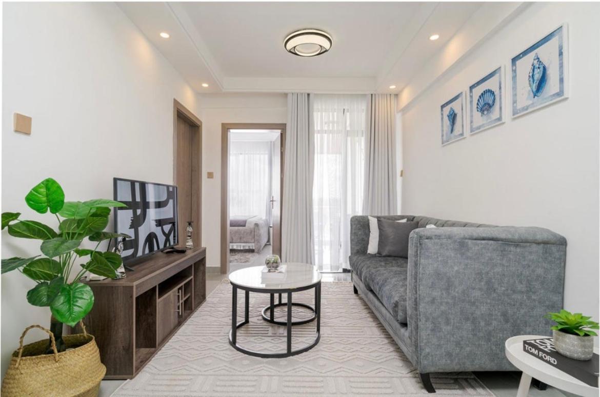 The Luxe Lavington *