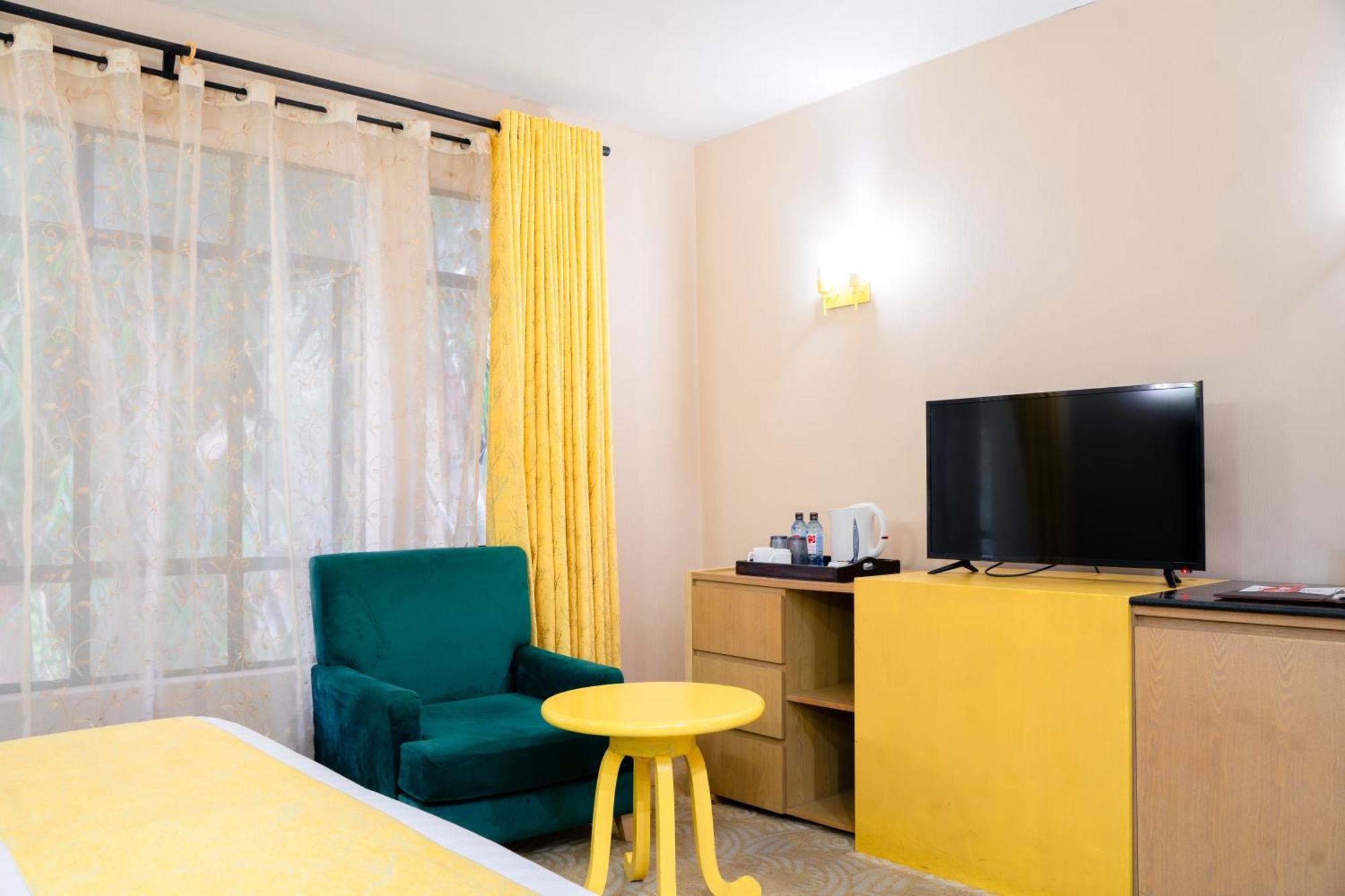 West Wood Hotel Nairobi