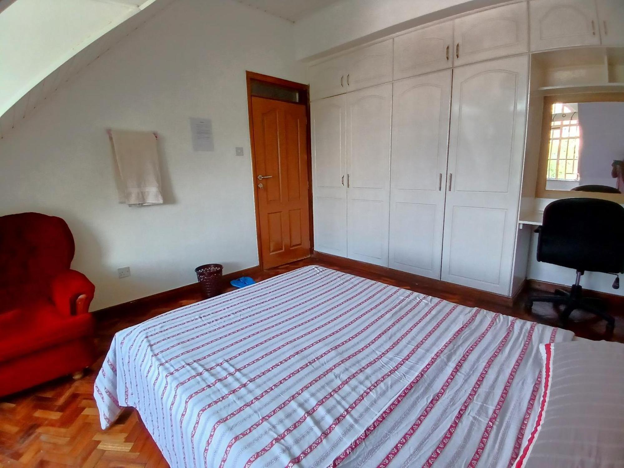 Budget Kilimani Homestay *