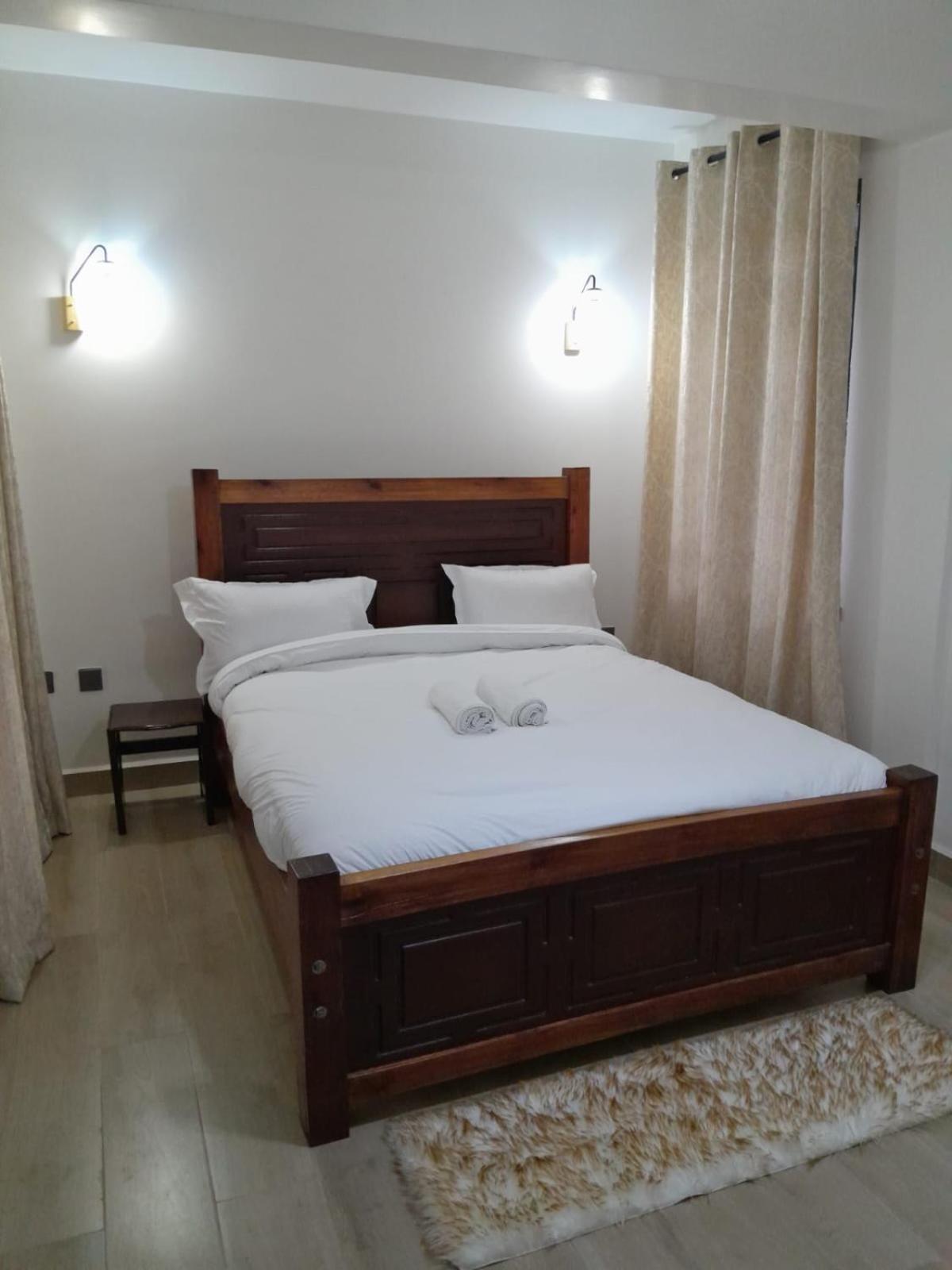Apartment Azania 2br Homes Opposite Movenpick Nairobi