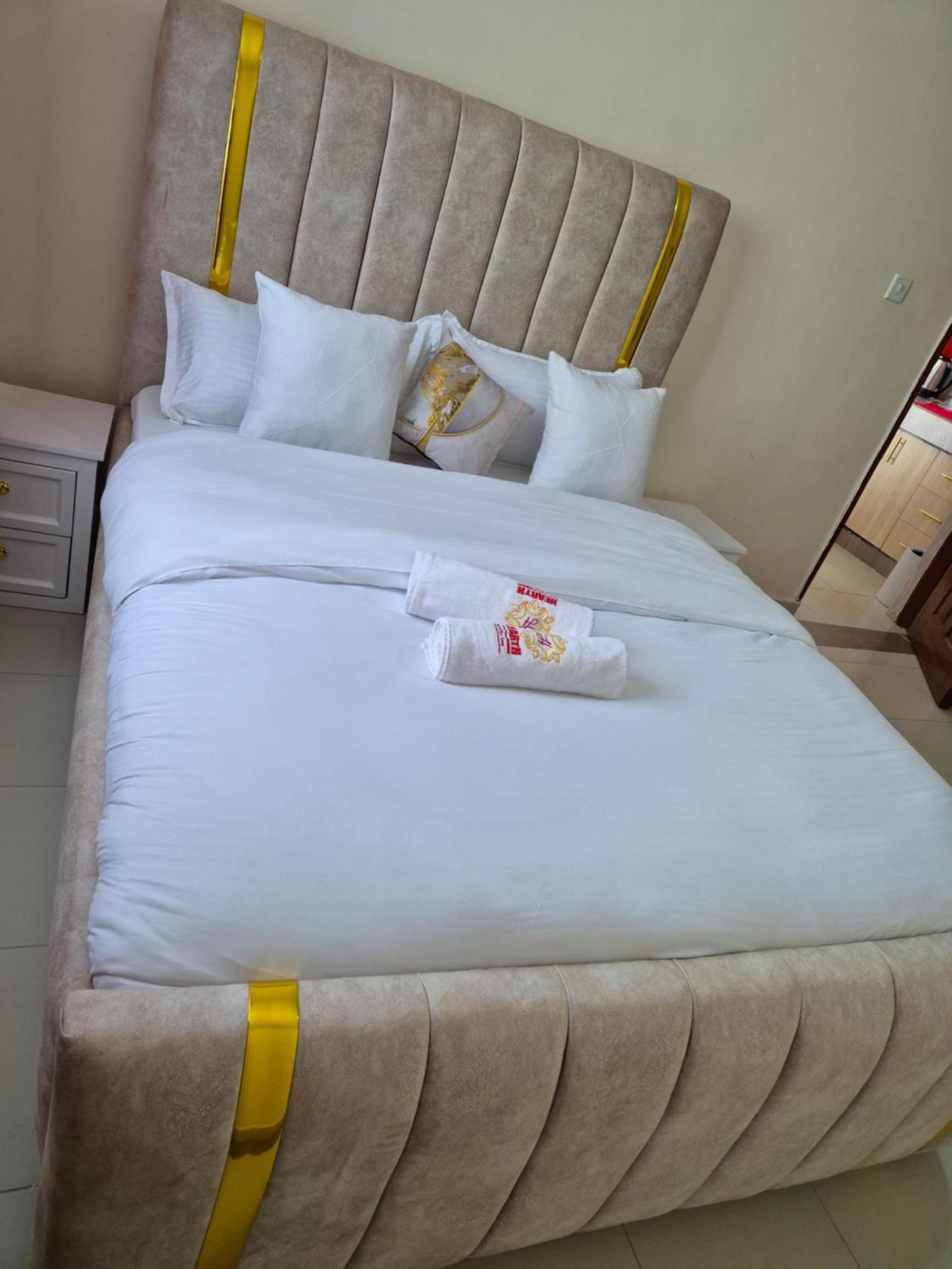 Homestay White House