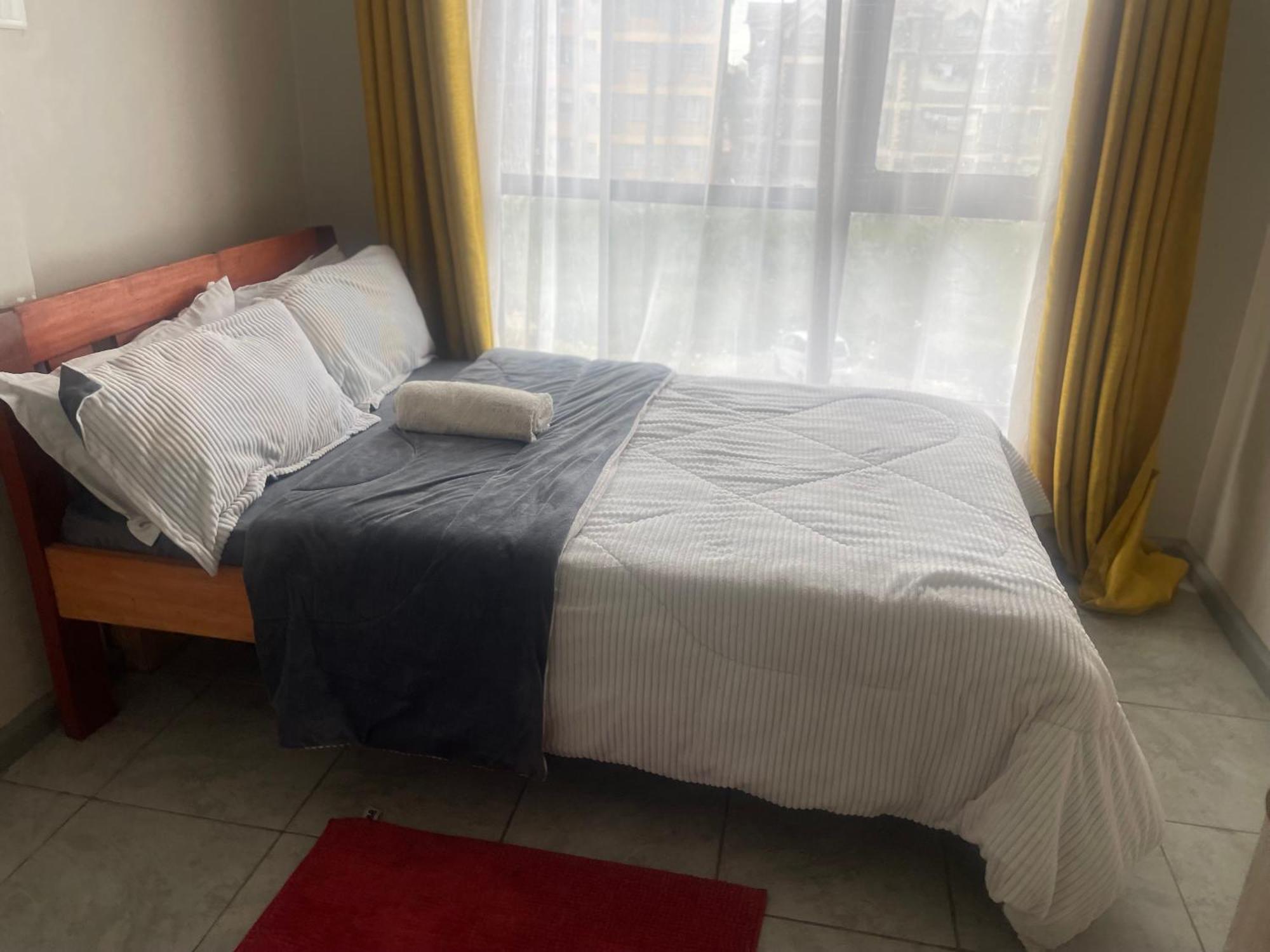 Smartlady Comforts Apartment *