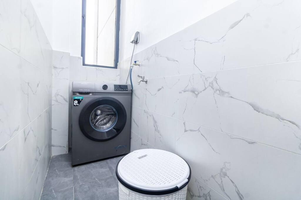 Chic 2br Apartment