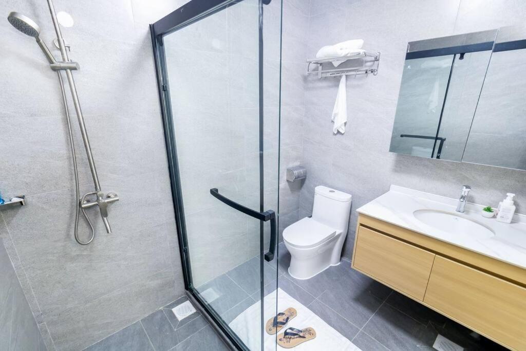 Chic 2br Apartment