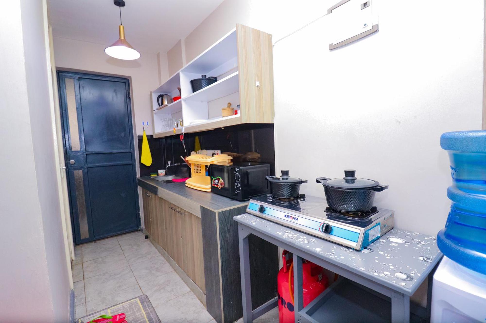 Rosedge Crib * Nairobi