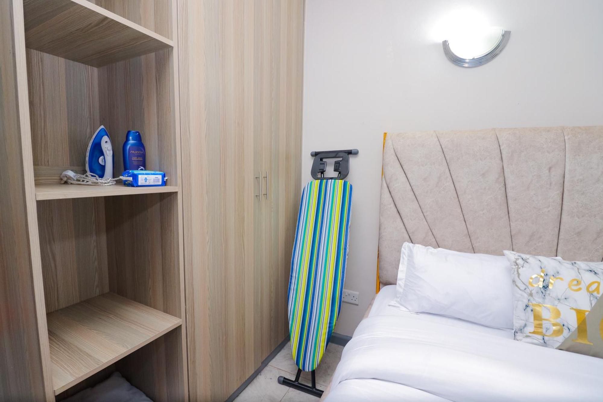 Rosedge Crib * Nairobi