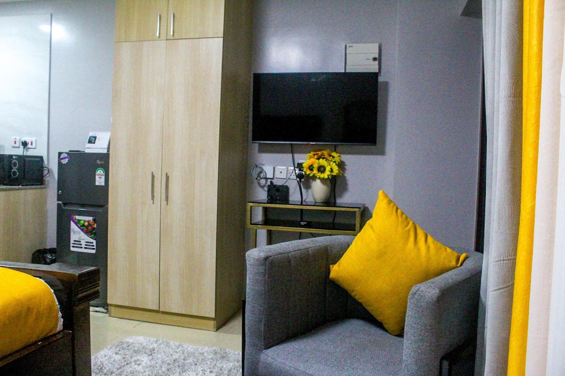Cozy, Furnished For Rent *