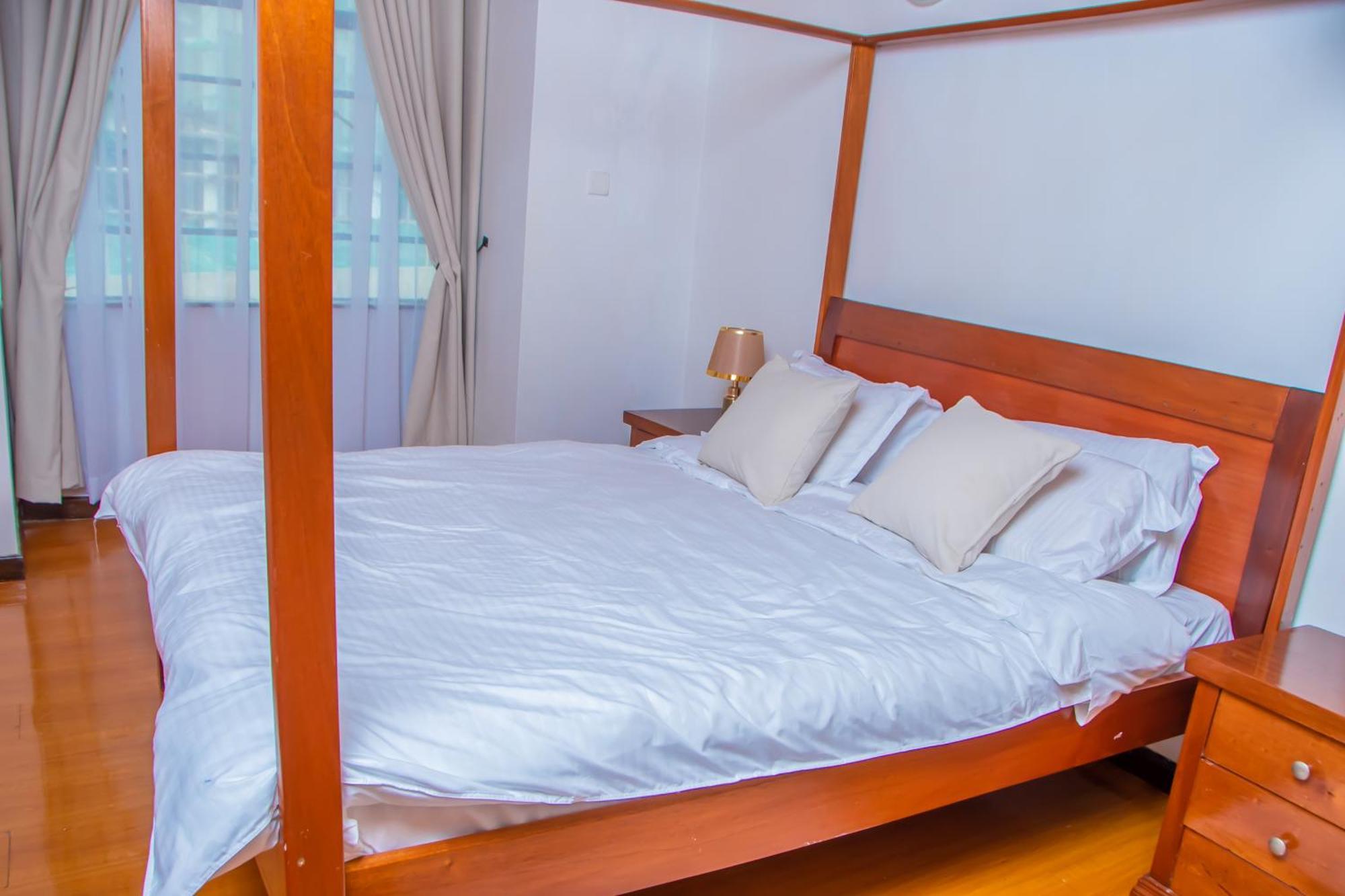 Apartment Fstar Luxury Penthouse 2 Bedroom Servant Quarter *