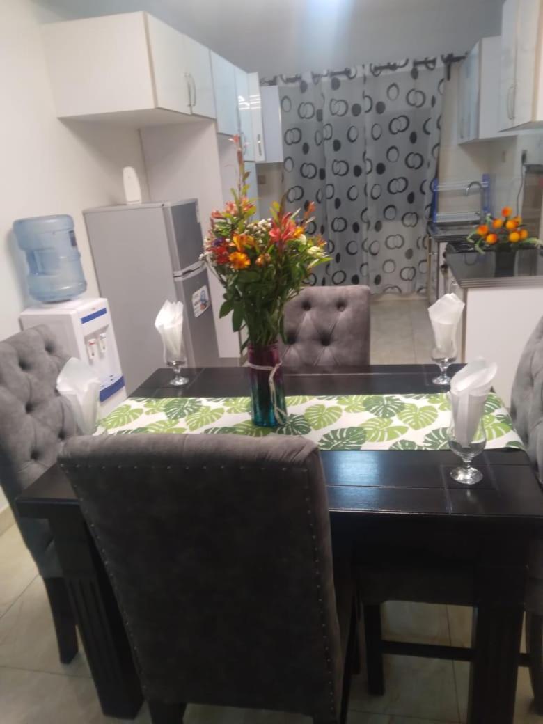 Lux Silver Habor Kilimani *