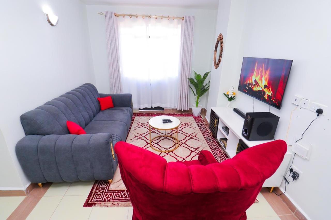 1 Bedroom Furniture In Garden Estate Apartment *