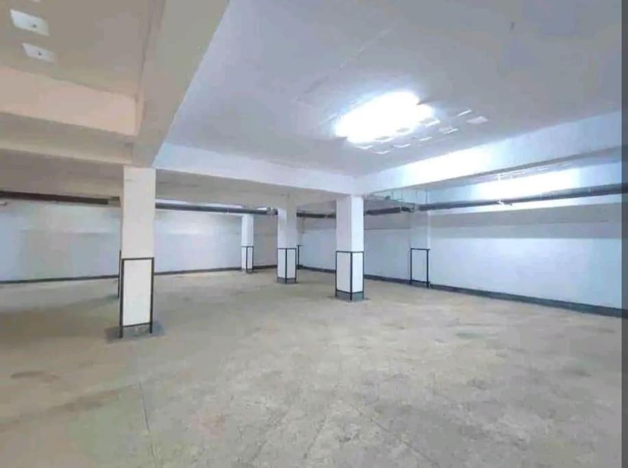 Tastefully Furnished In South B Apartment *
