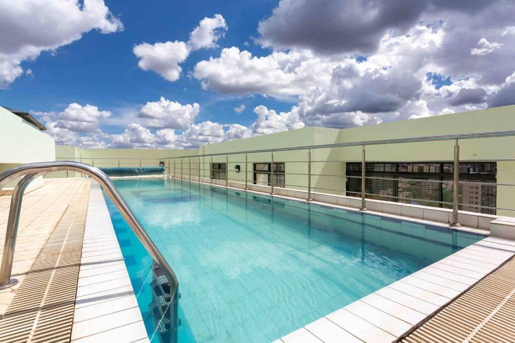 Highrise Oasis With Rooftop And Gym * Nairobi