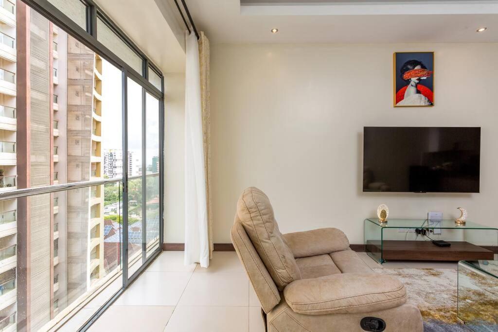 Highrise Oasis With Rooftop And Gym * Nairobi