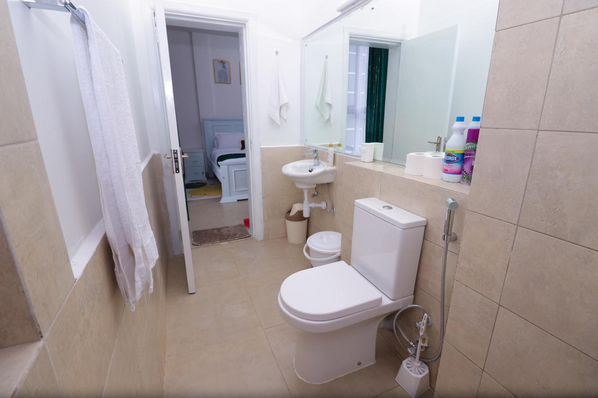 Staycation With Lynne Apartment Nairobi