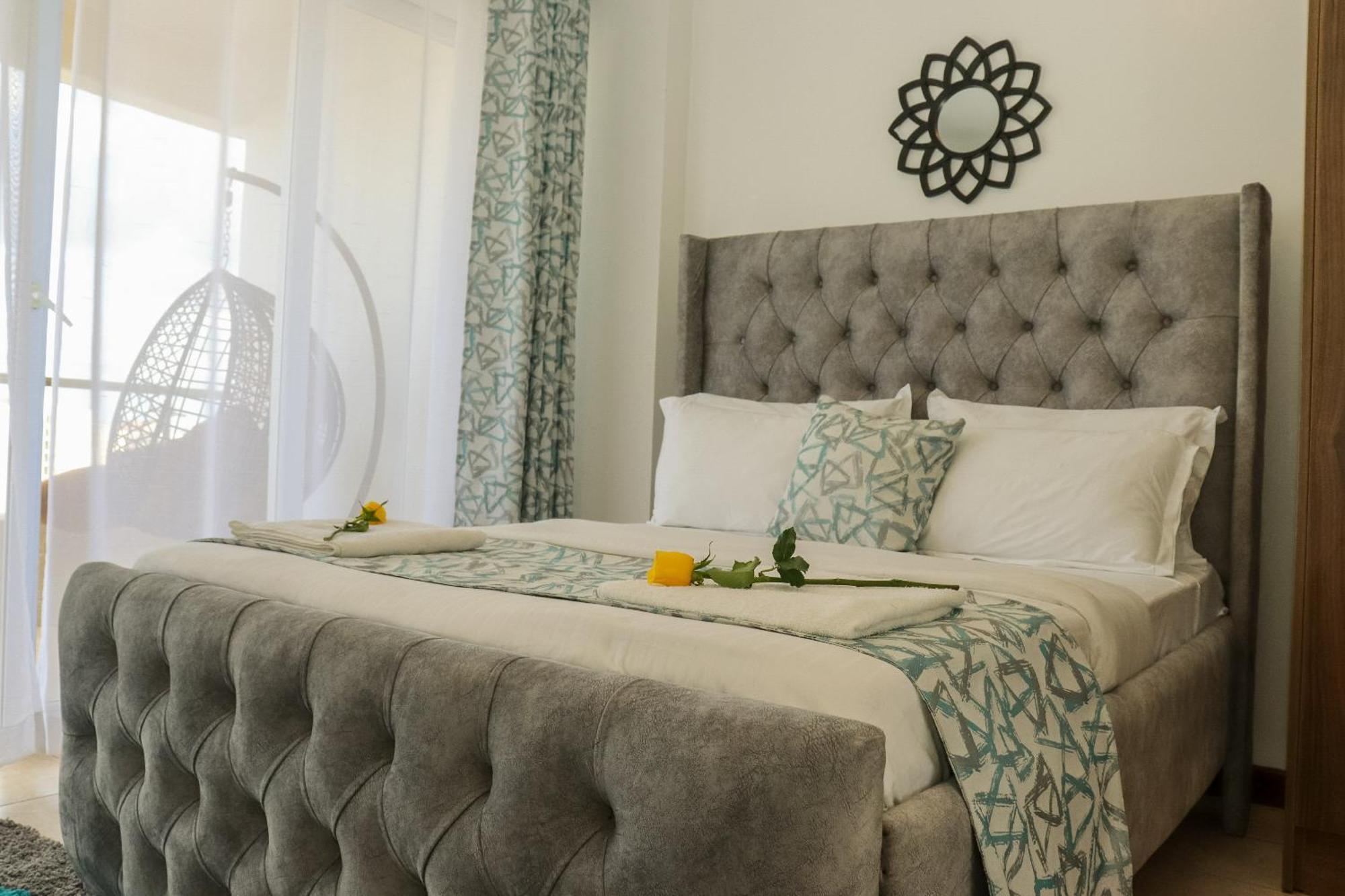 Imagine Luxury Apartment *
