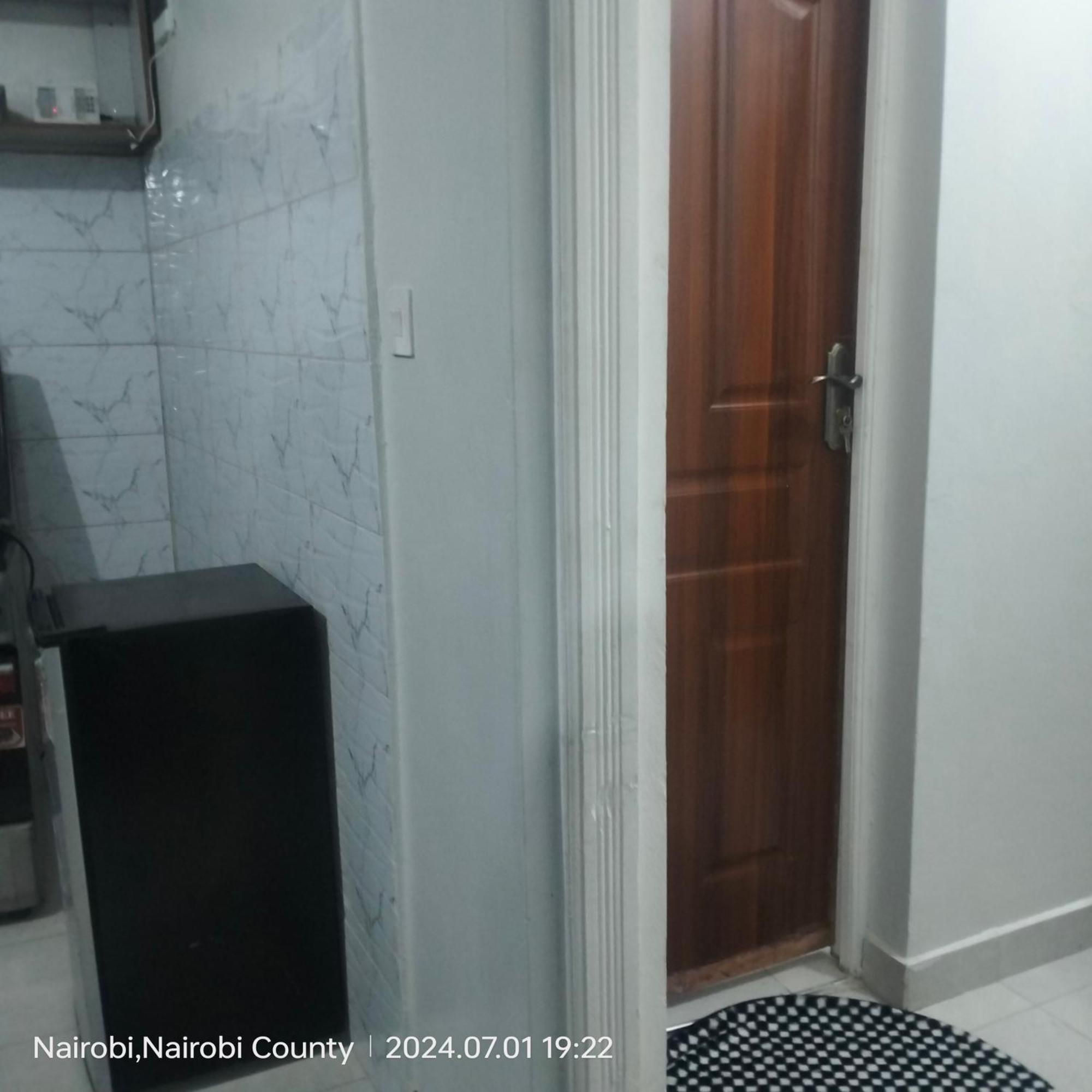 Christie's Buruburu Apartment *