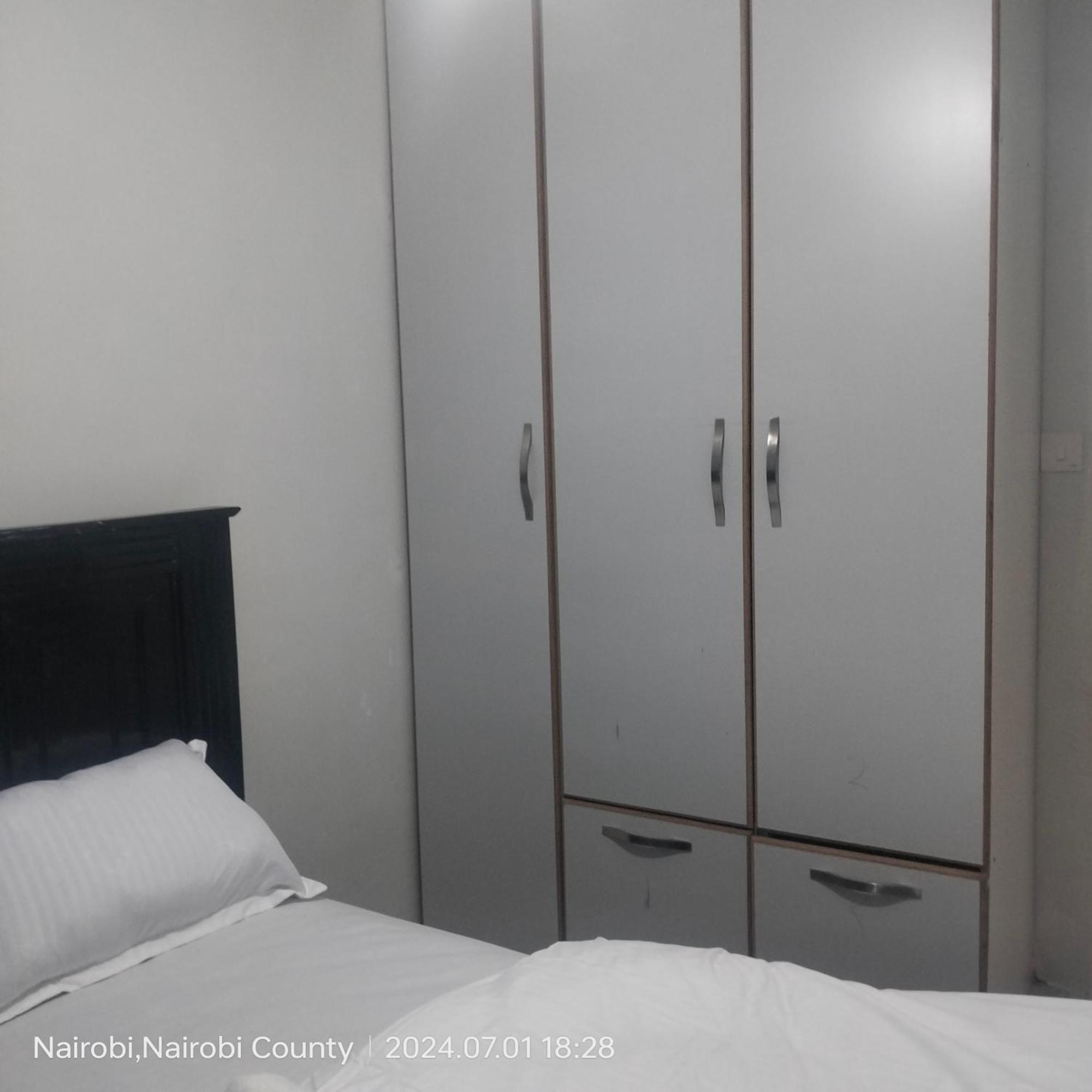 Apartment Christie's Buruburu *