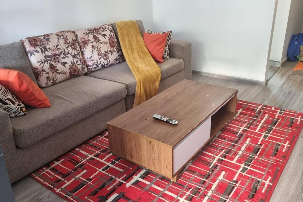 Ready For Move-in! Simface House Apartment *
