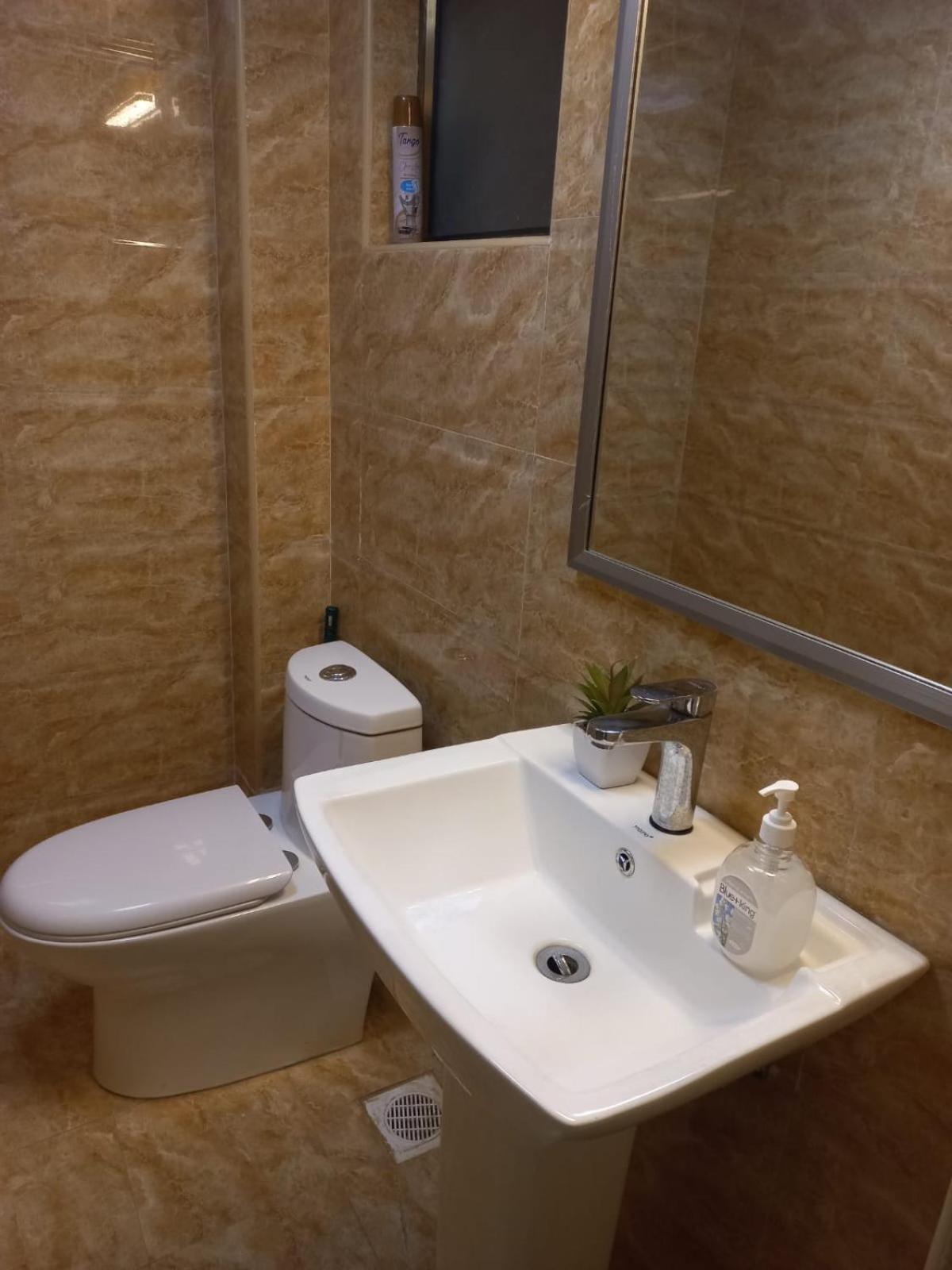 Beautiful 2-bedroom In Kileleshwa Apartment *