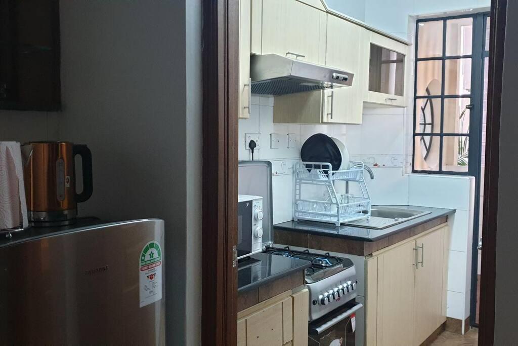 Luxurious With King Bed N Pool * Nairobi