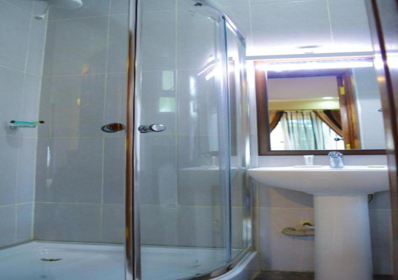 Red Ruby Hotel 3*