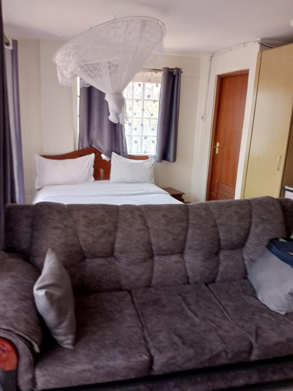 Mvuli Studio * Nairobi
