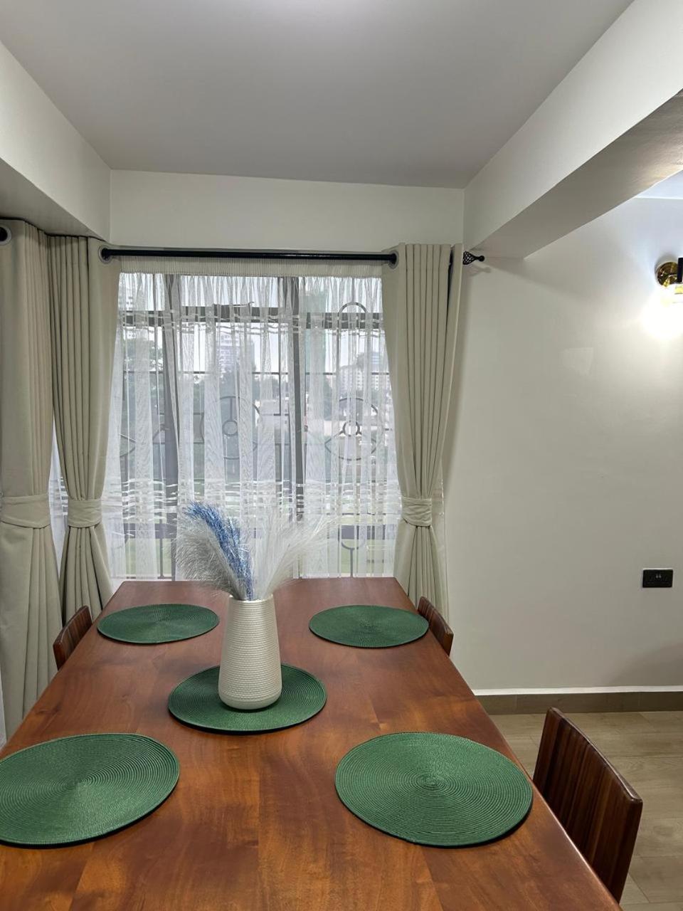 Apartment Azania 2br Homes Opposite Movenpick