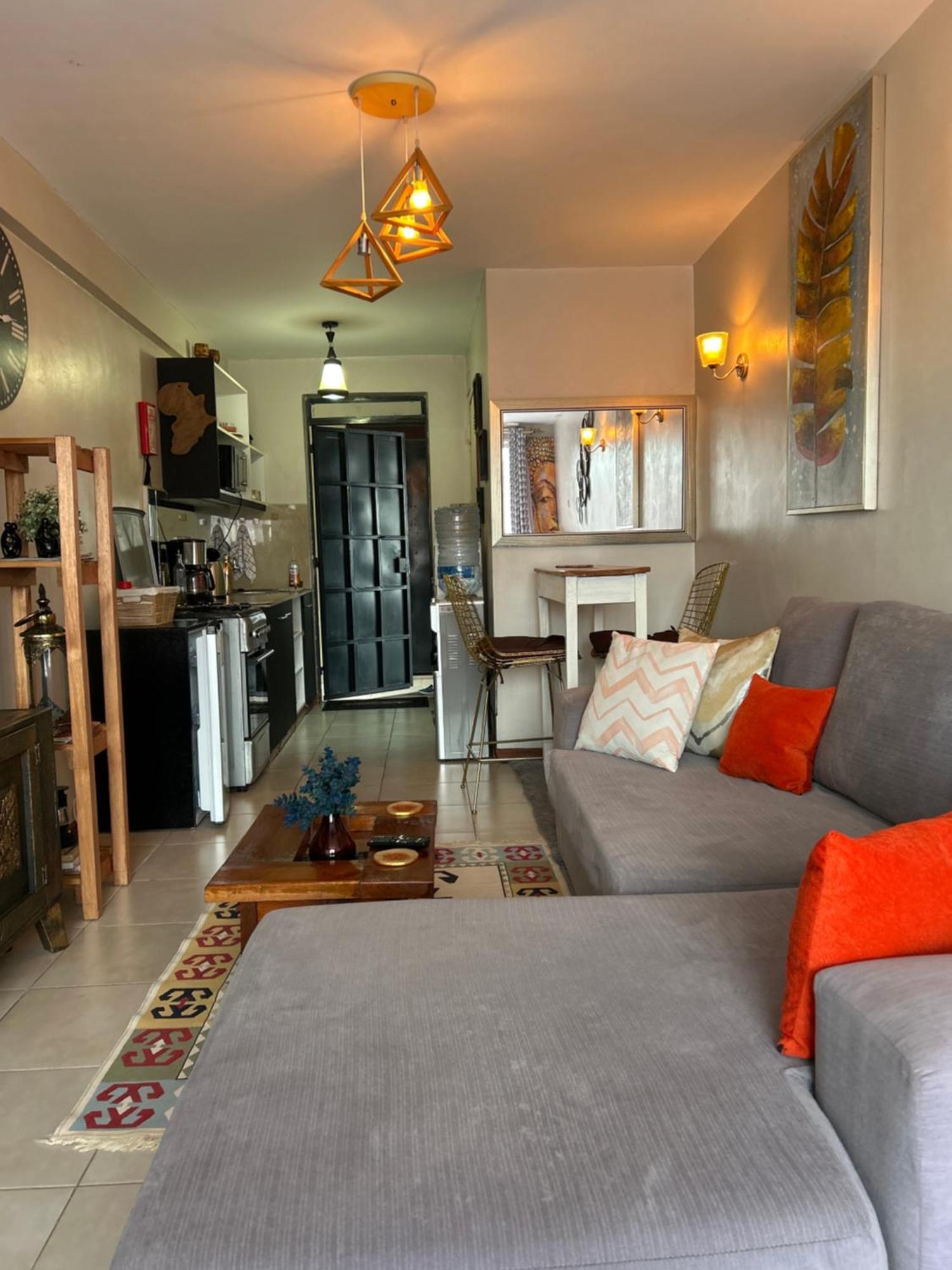 Zen, Warm And Cozy Studio- Self Check-in