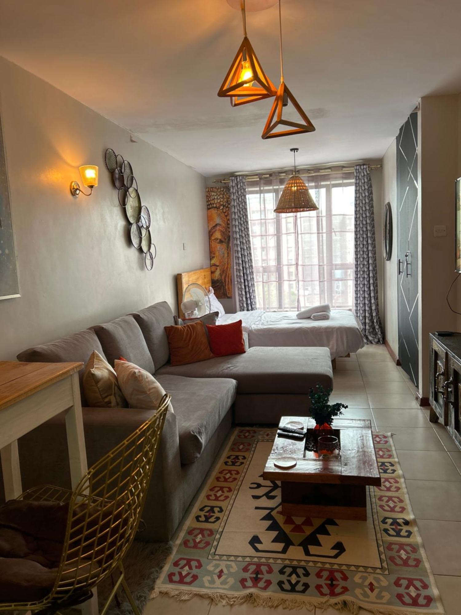 Zen, Warm And Cozy Studio- Self Check-in Nairobi