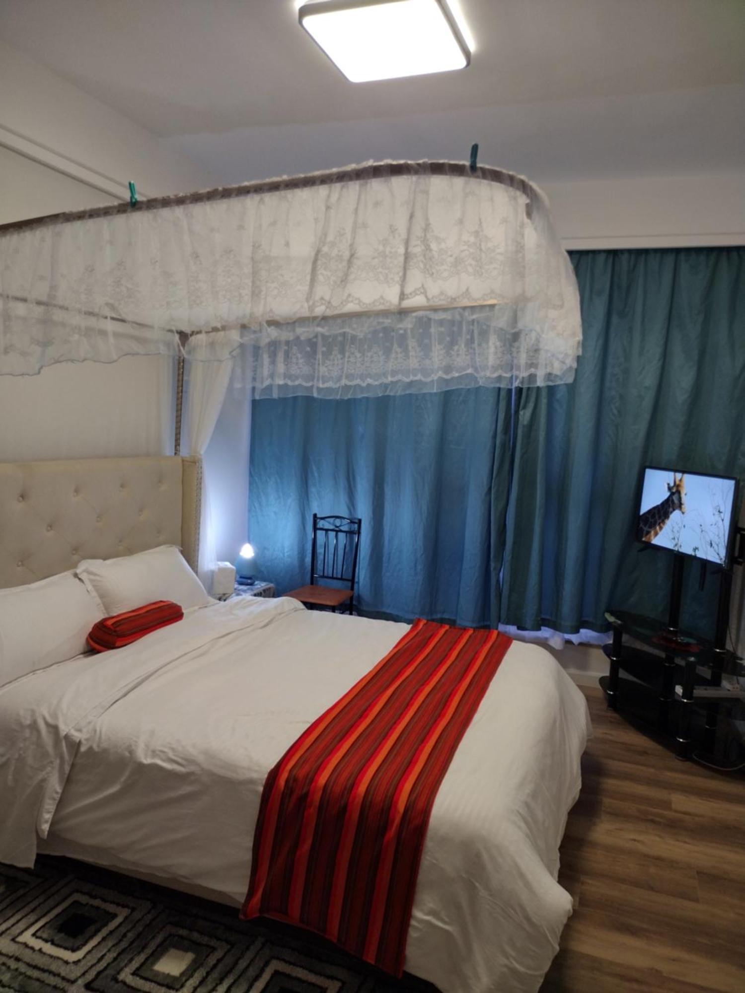 Lenayan Park View Bed & Breakfast