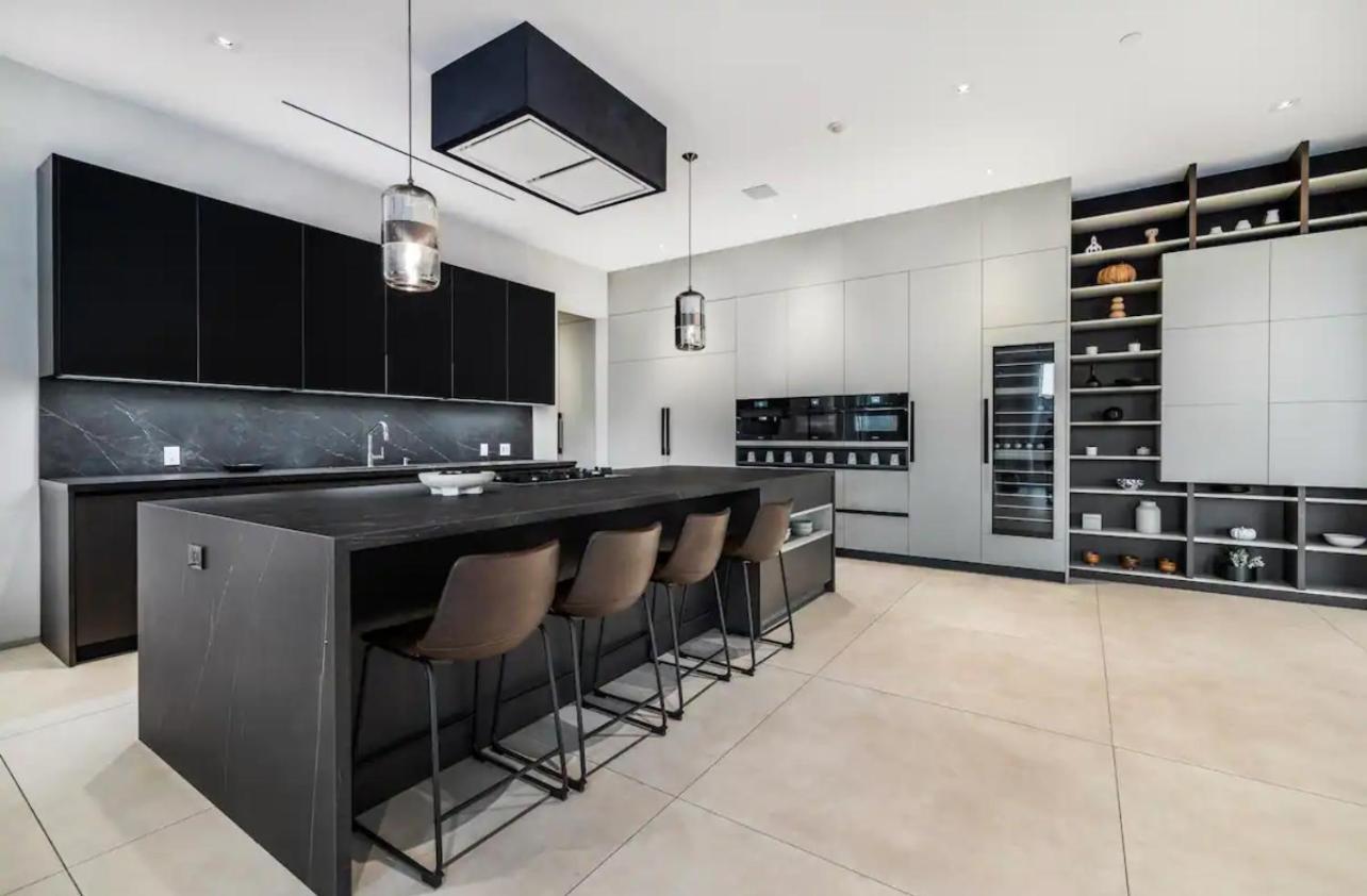 Marbella Apartment *