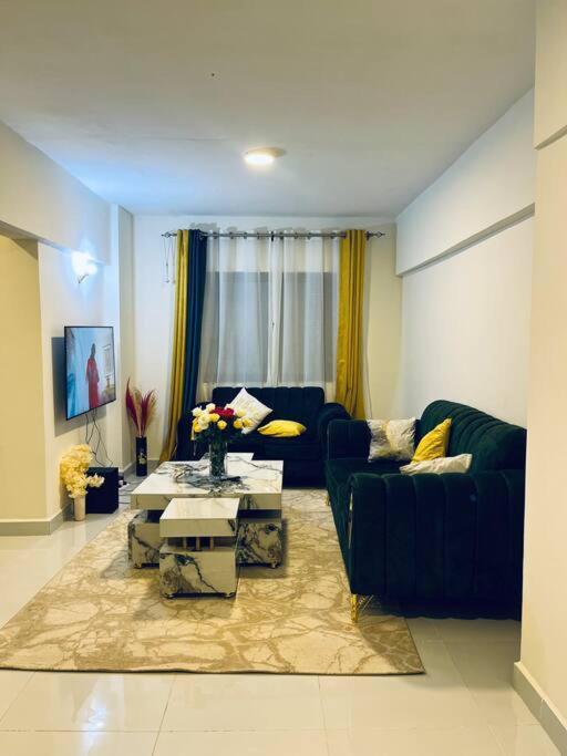 Luxore * Nairobi