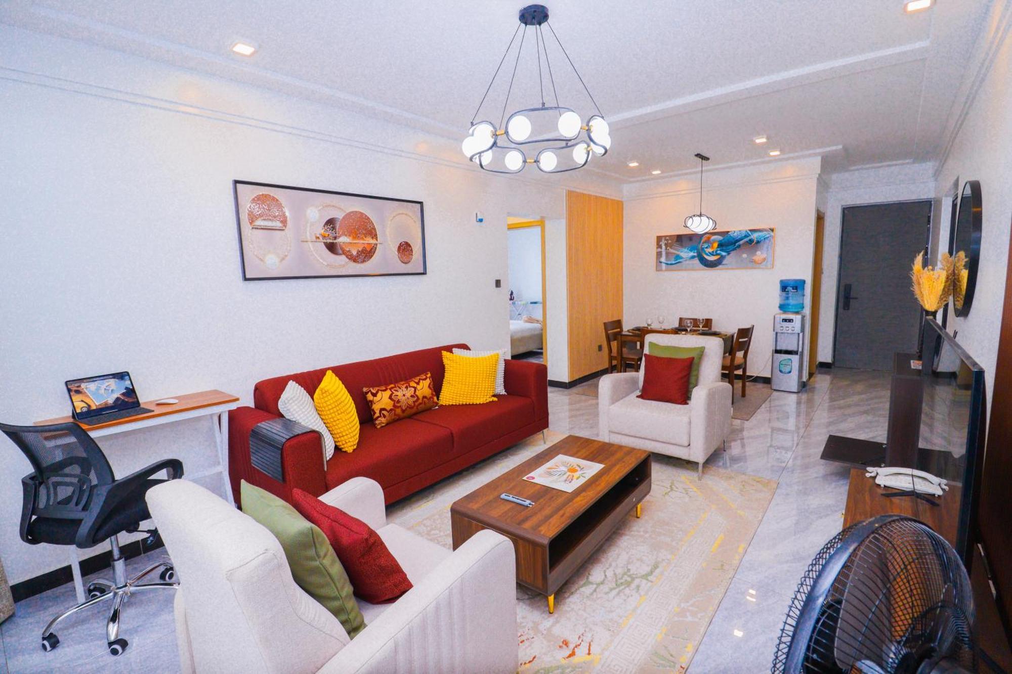 Luxurious Haven - Staroot Residency At The Heart Of Kilimani Apartment