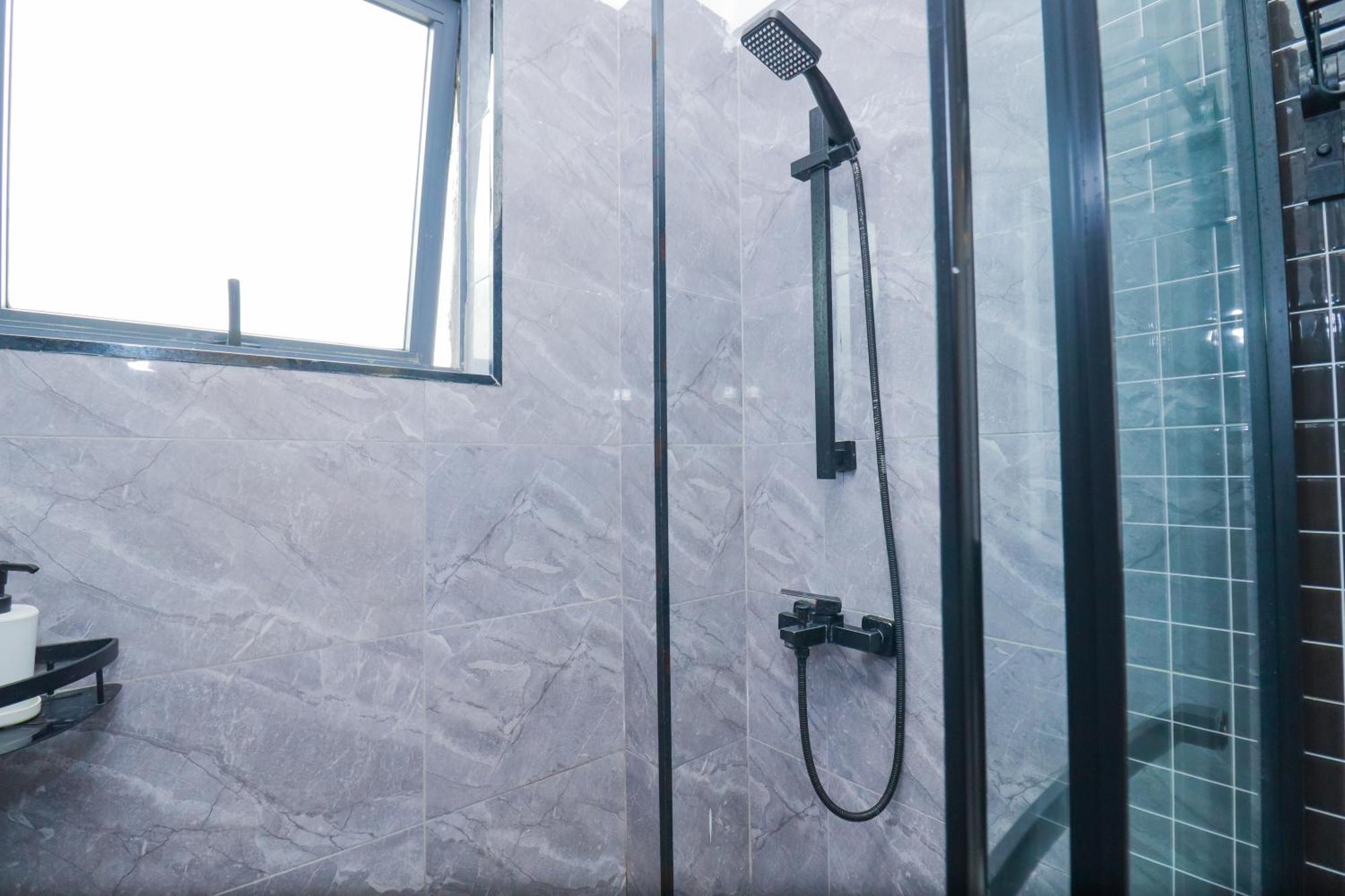 Apartment Luxurious Haven - Staroot Residency At The Heart Of Kilimani Nairobi