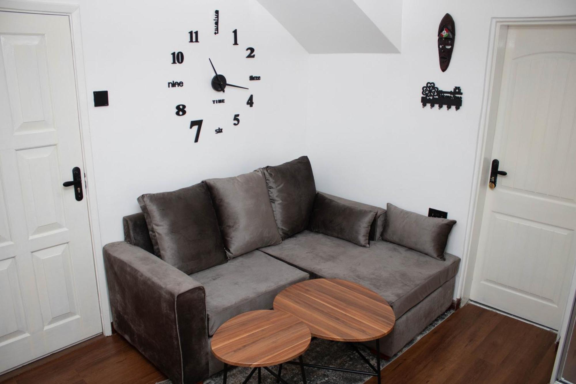 Apartment Cozy Corner Chic Haven Nairobi