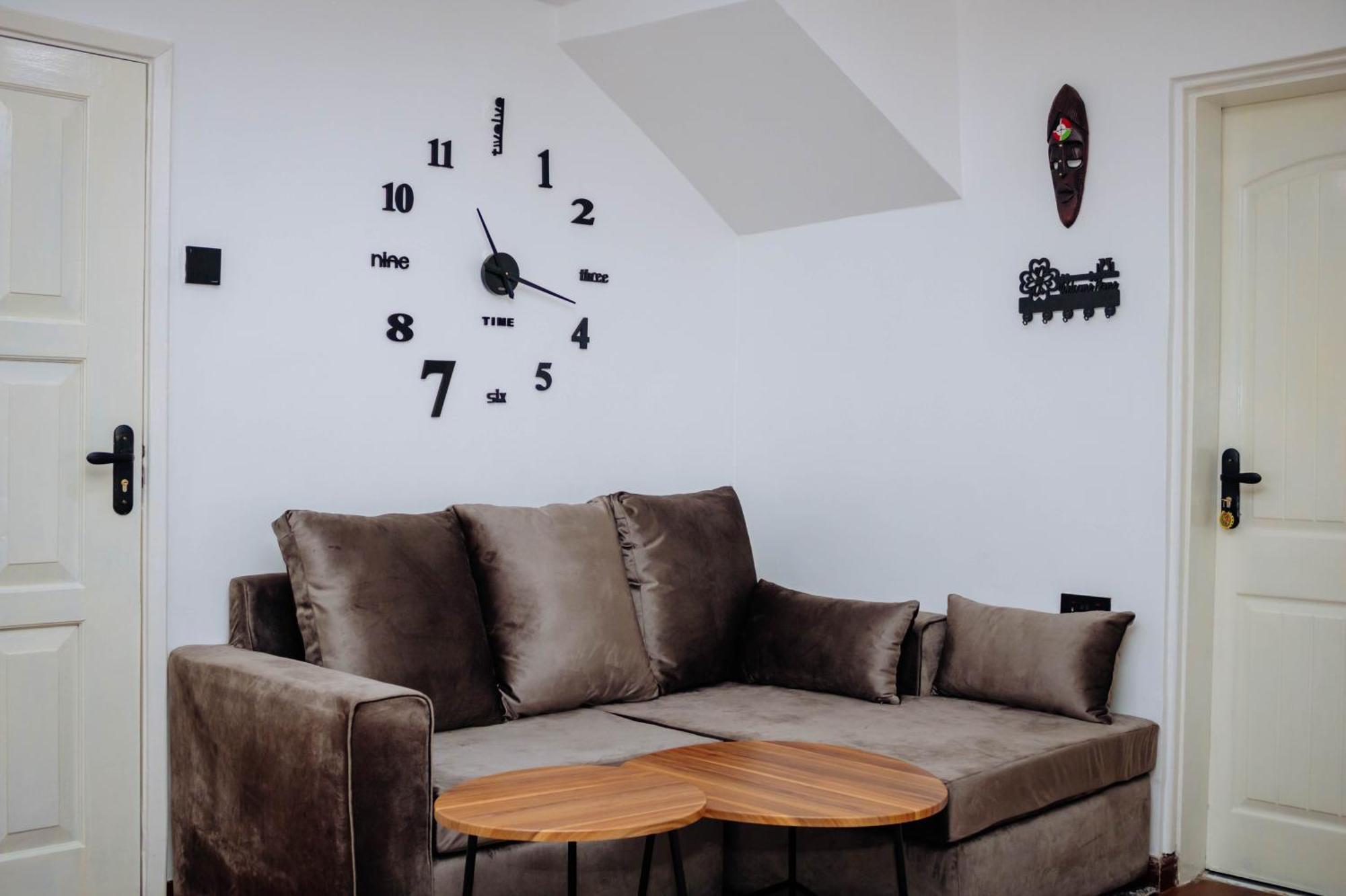 Cozy Corner Chic Haven * Nairobi