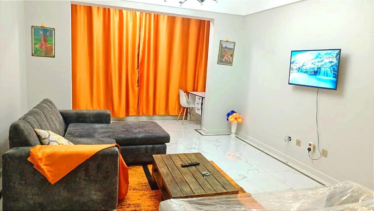 Apple Tree Apartment
