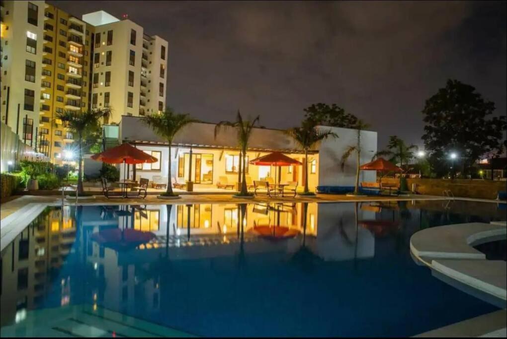 Mo's Place Mi Vida Garden Mall